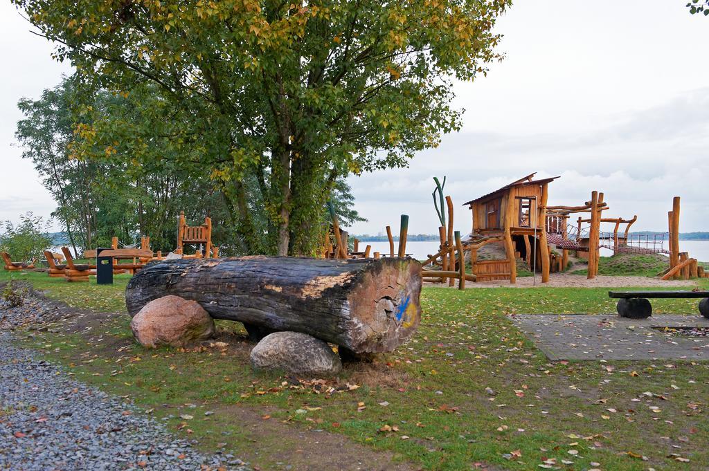See- Und Waldresort Groebern Grobern Exterior foto